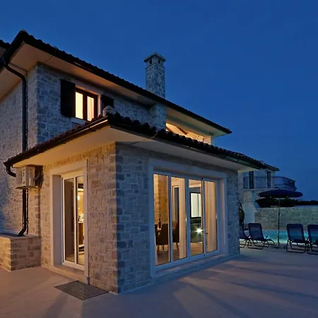 Lurda Krk Villa