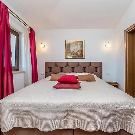 Lurda Krk * Linardici