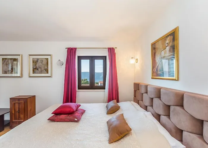 Lurda Krk Vila Linardici